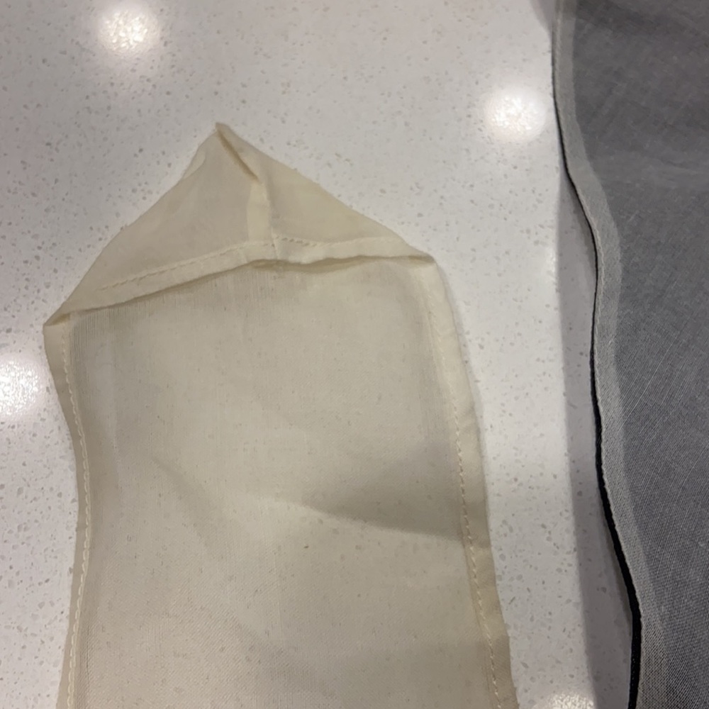 Vintage Sheer Black Ivory Tulip Apron! - Picture 5 of 9